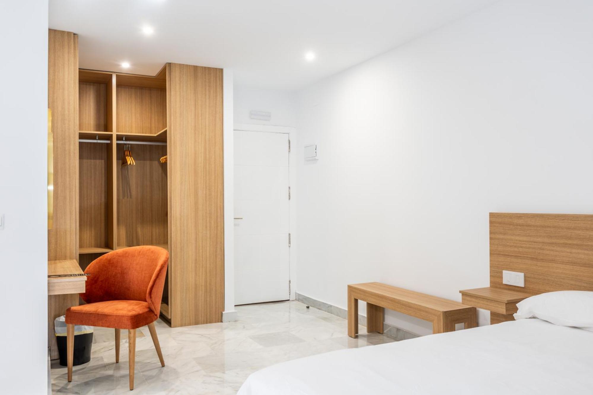 Hotel El Tujjar لوس باريّوس المظهر الخارجي الصورة