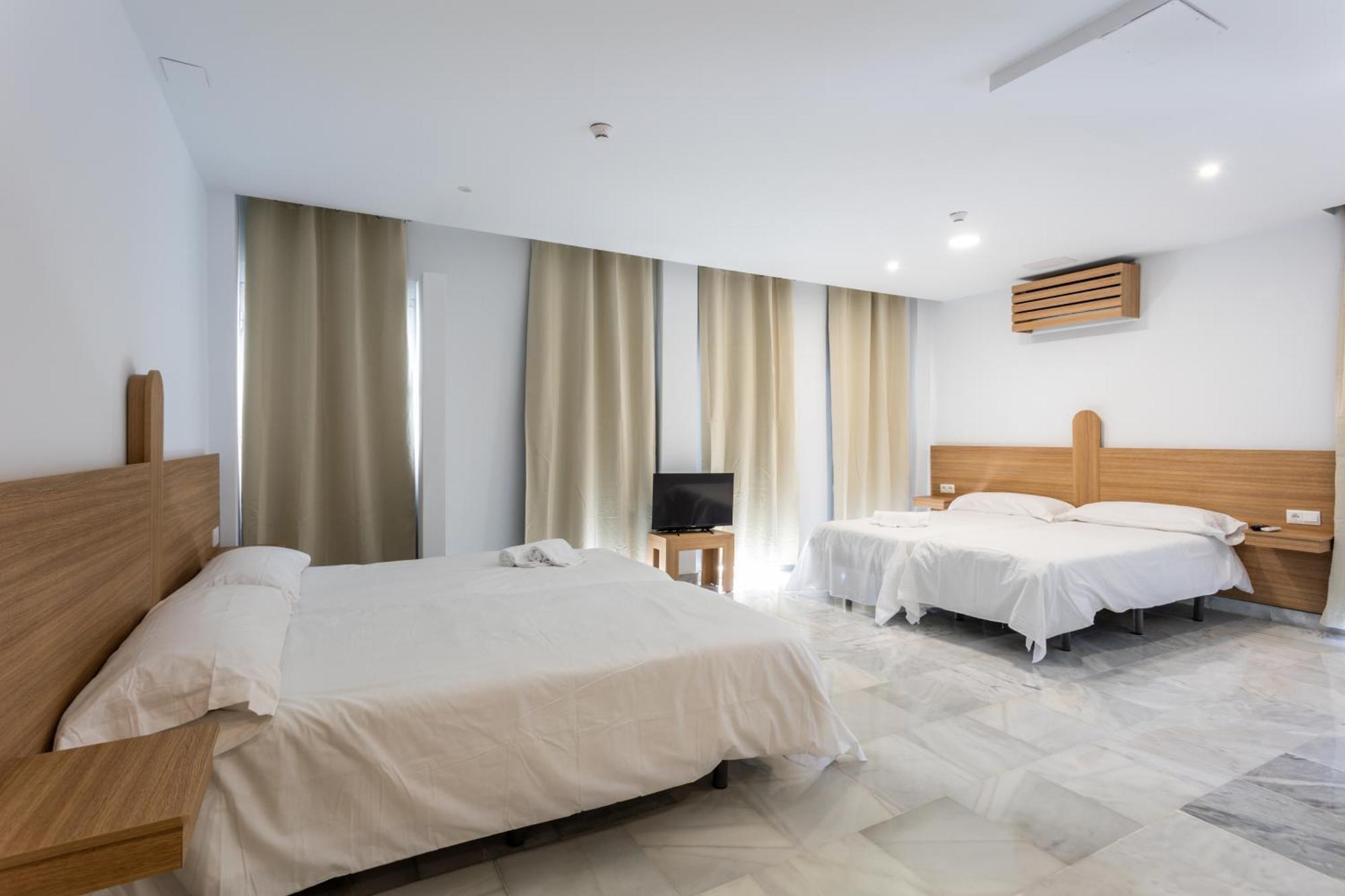 Hotel El Tujjar لوس باريّوس المظهر الخارجي الصورة