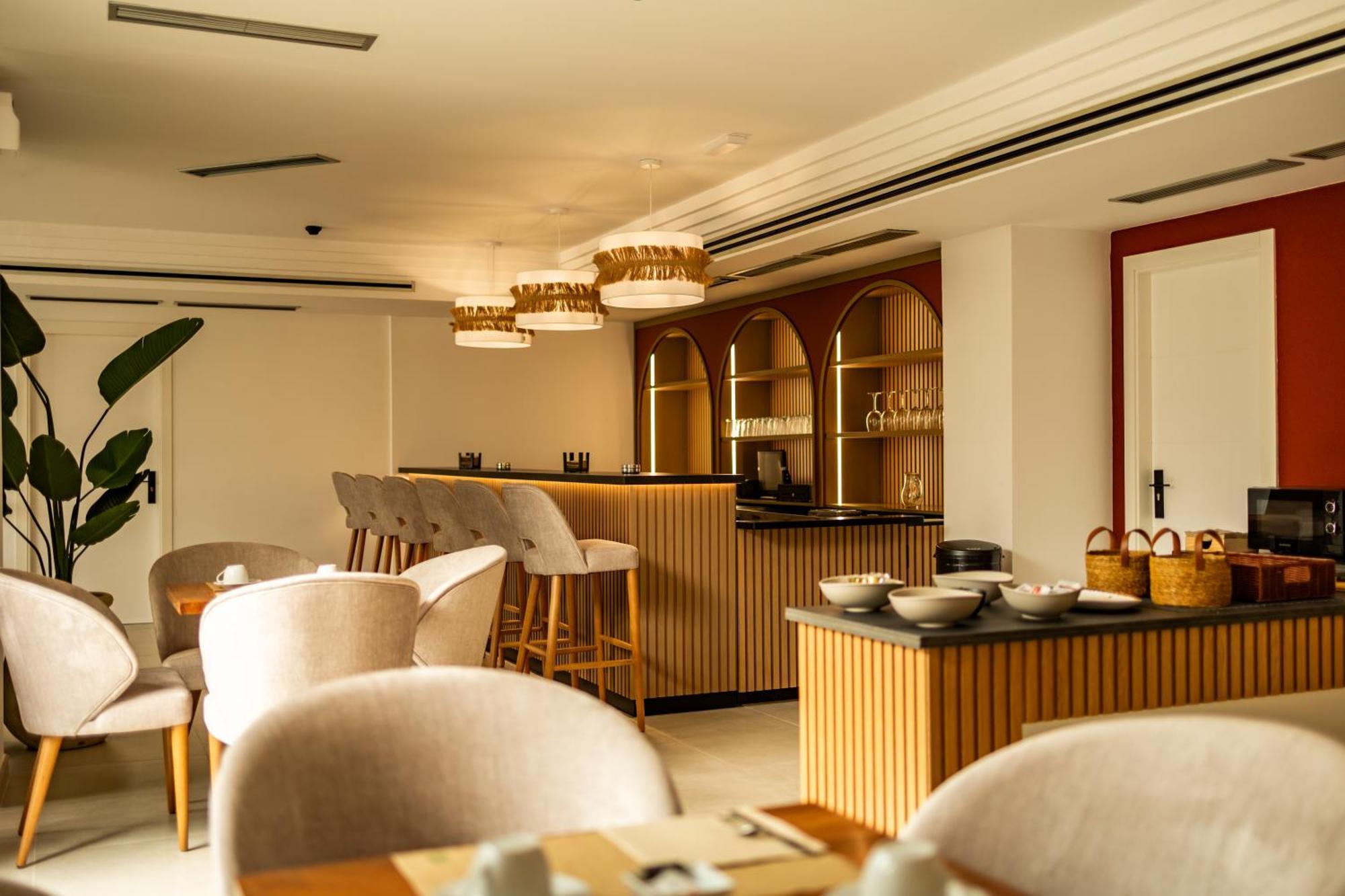 Hotel El Tujjar لوس باريّوس المظهر الخارجي الصورة