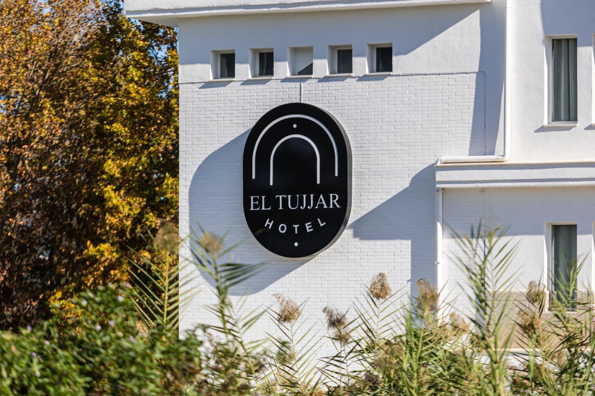 Hotel El Tujjar لوس باريّوس المظهر الخارجي الصورة