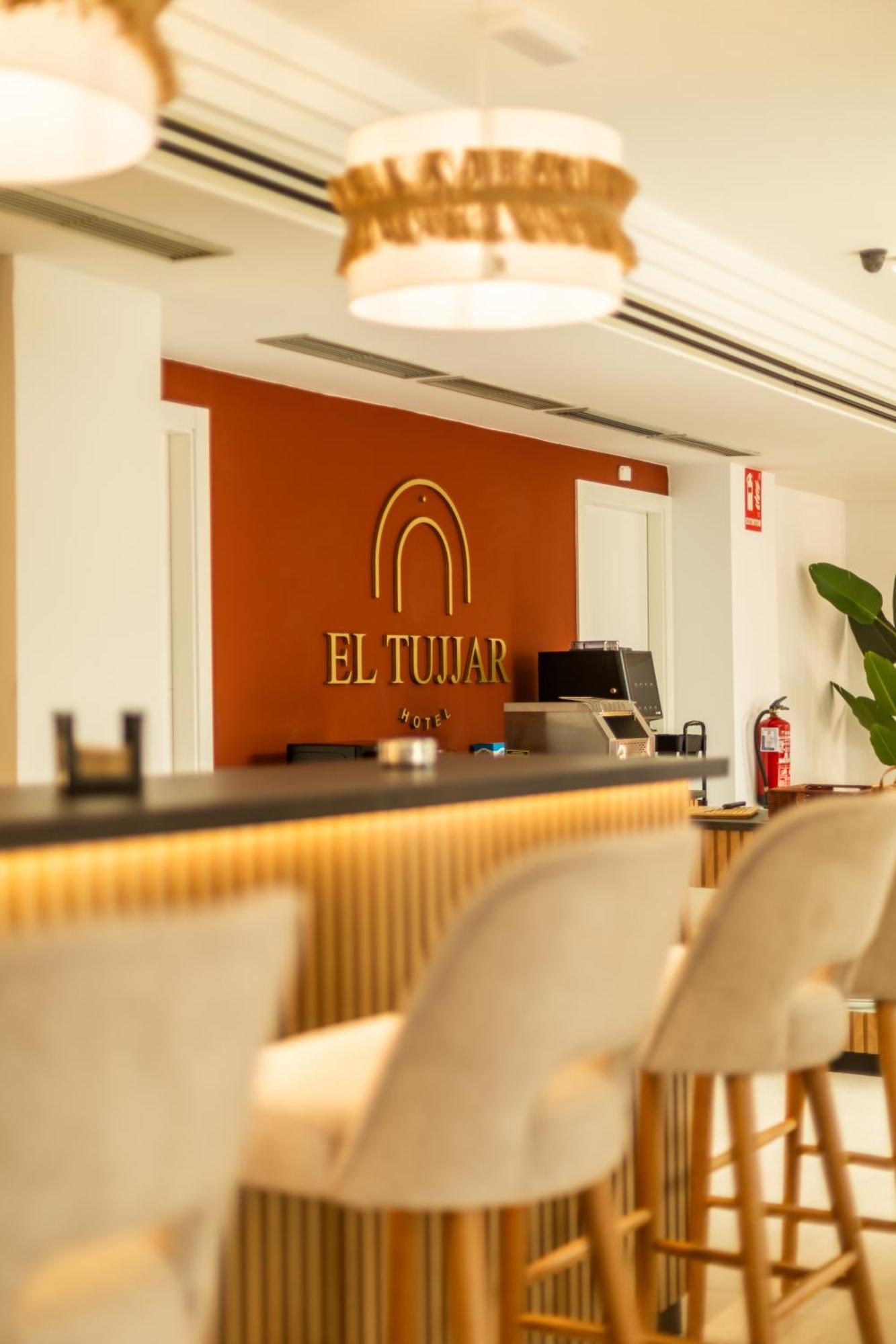 Hotel El Tujjar لوس باريّوس المظهر الخارجي الصورة