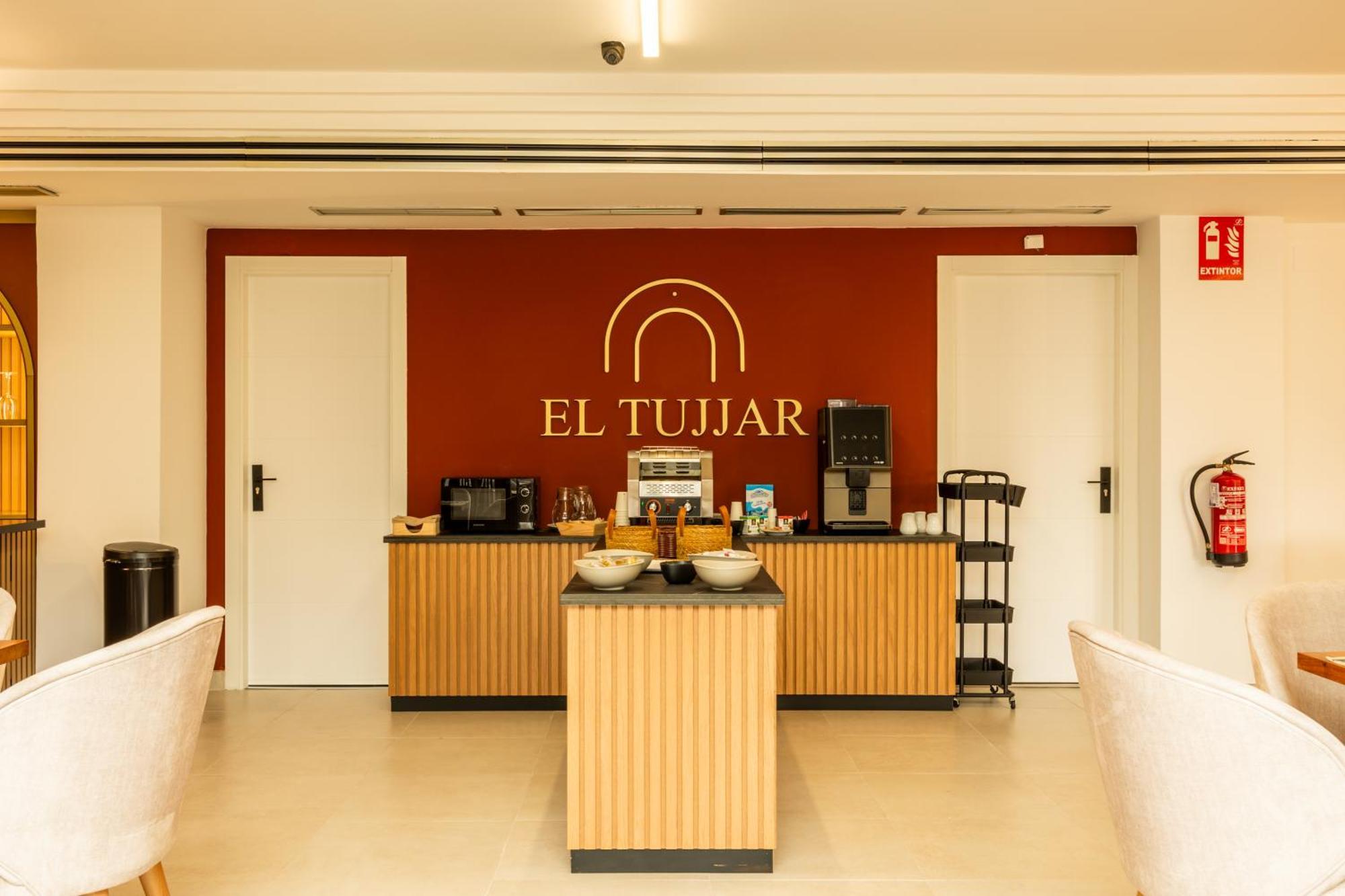 Hotel El Tujjar لوس باريّوس المظهر الخارجي الصورة